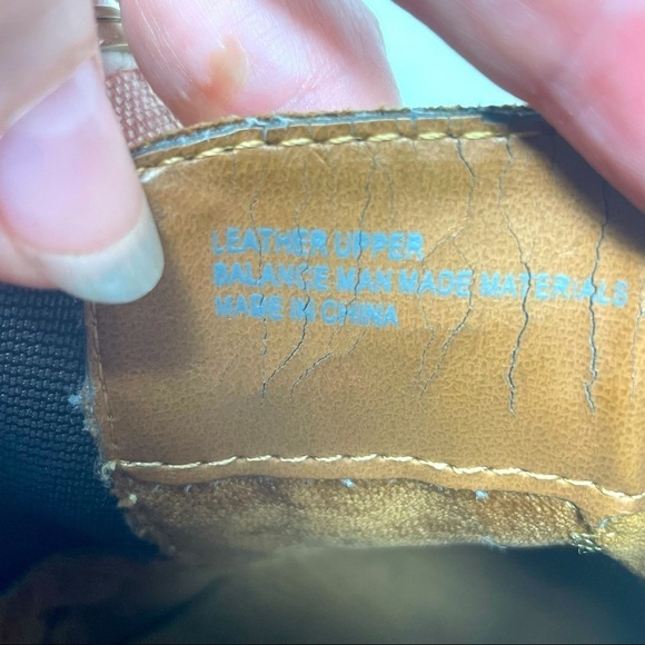 BOC Leather Heeled Boots Brown Side Zip Round Toe Size 7 - Picture 8 of 10